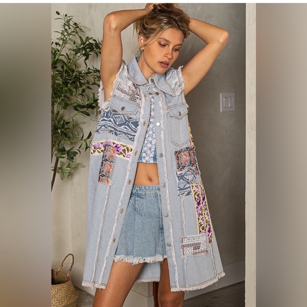 POL Patchwork Denim Vest Frayed Hem Bohemian kk.